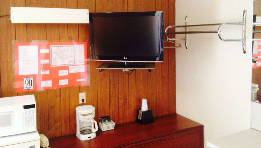 Others 4, Big 12 Motel Broken Bow Ne, Custer