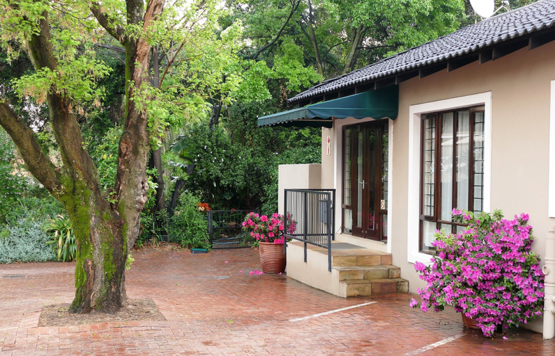 Exterior & Views 2, 174 Premier Guesthouse, City of Tshwane