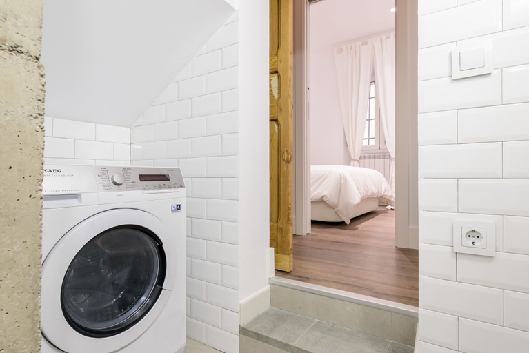 Bathroom 5, Charming Madrid Center - Exclusive Apartment, Madrid
