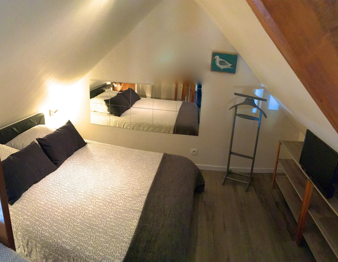 Bedroom 4, JunoGîte Résidence, Calvados