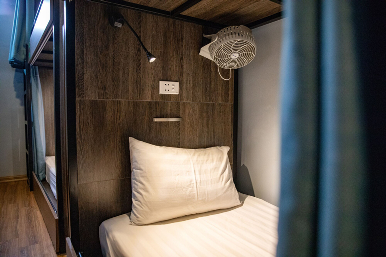 Babylon Garden Inn, Hoàn Kiếm