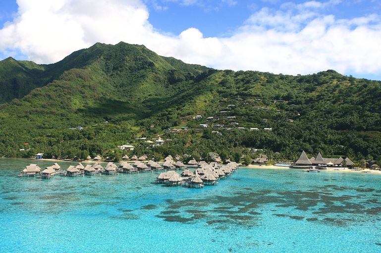 Sofitel Moorea Ia Ora Beach Resort,