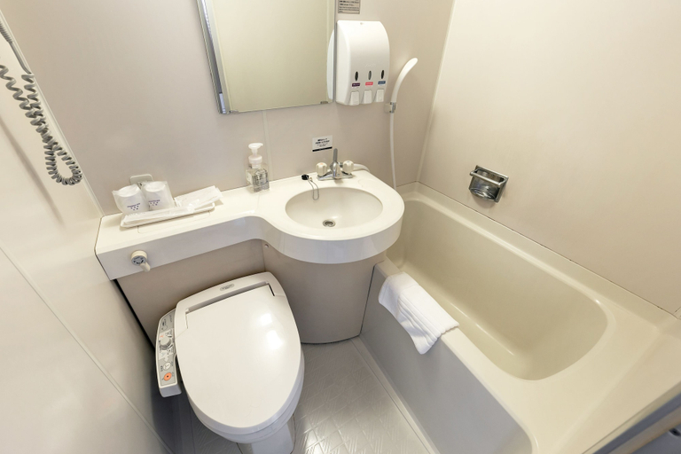 Bathroom 4, Ginza Capital Main Hotel, Chūō