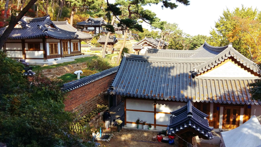 Exterior & Views 2, Good Moments sharehouse, Gimpo