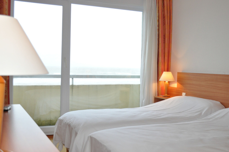 Bedroom 3, Hôtel La Terrasse, Somme