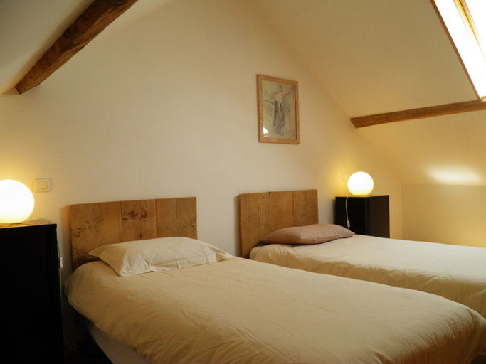 Bedroom 2, Le Clos du Barry, Aveyron