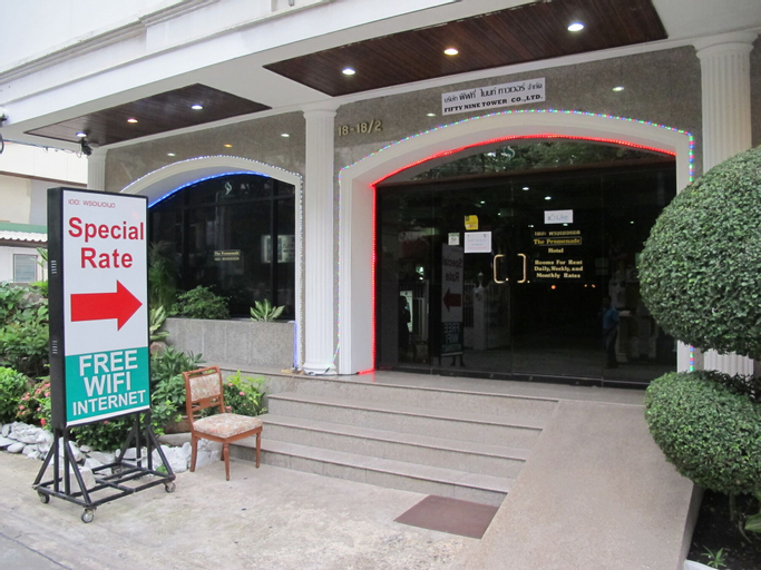 The Promenade Hotel, Khlong Toey