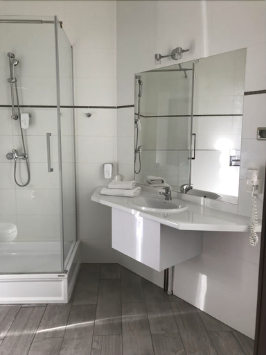 Bathroom 4, City Boutique Hotel, Zielona