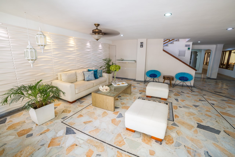 Public Area 2, HOTEL VALLADOLID, Santa Marta (Dist. Esp.)