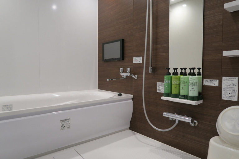 Hotel 31, Funabashi