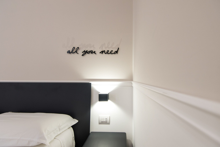 Bedroom 3, Five Boutique Rooms, Napoli