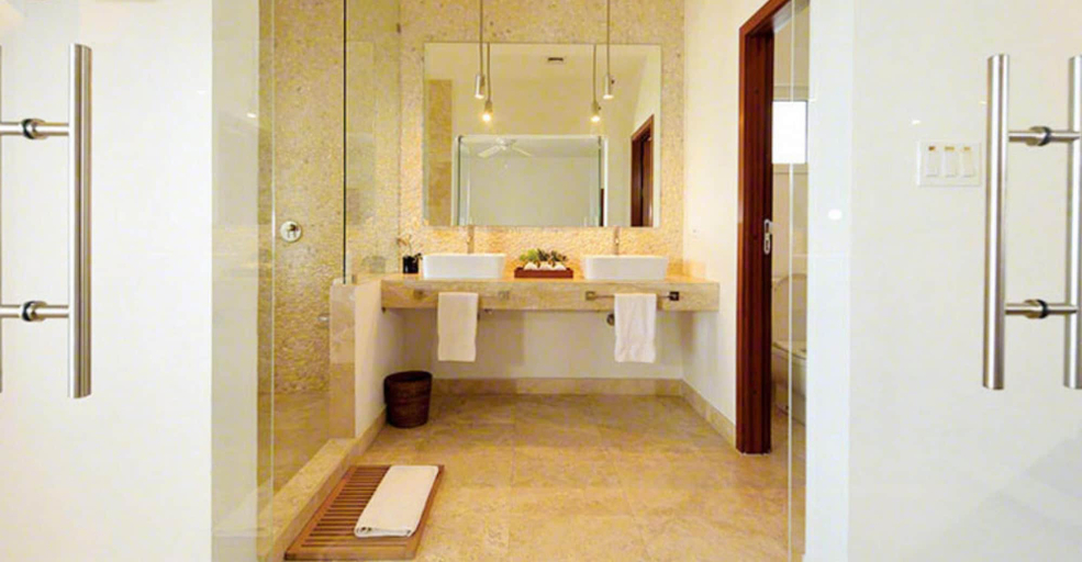 Bathroom 5, Villa Luna