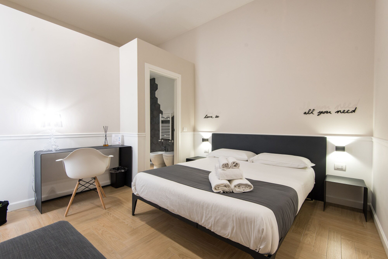 Bedroom 4, Five Boutique Rooms, Napoli