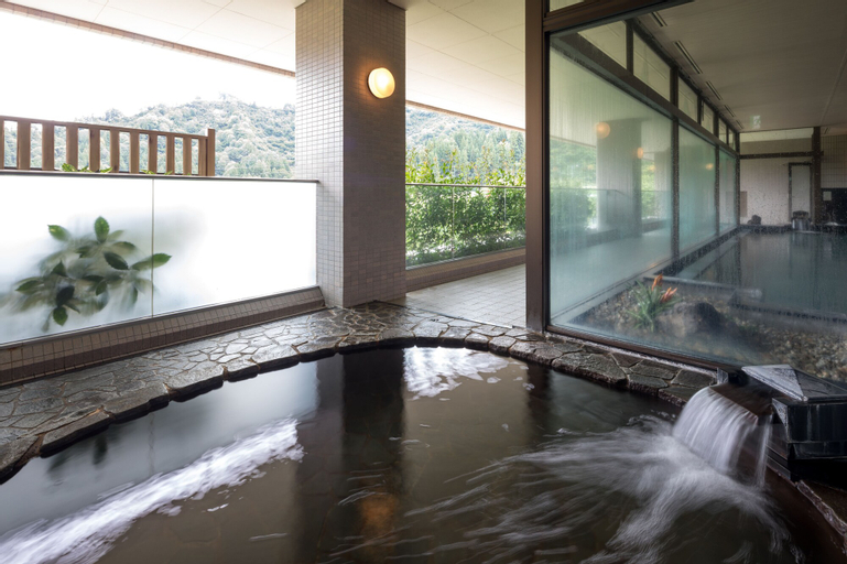 NASPA NEW OTANI, Yuzawa