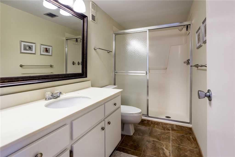 Bathroom, Sand Caper #702, Lee