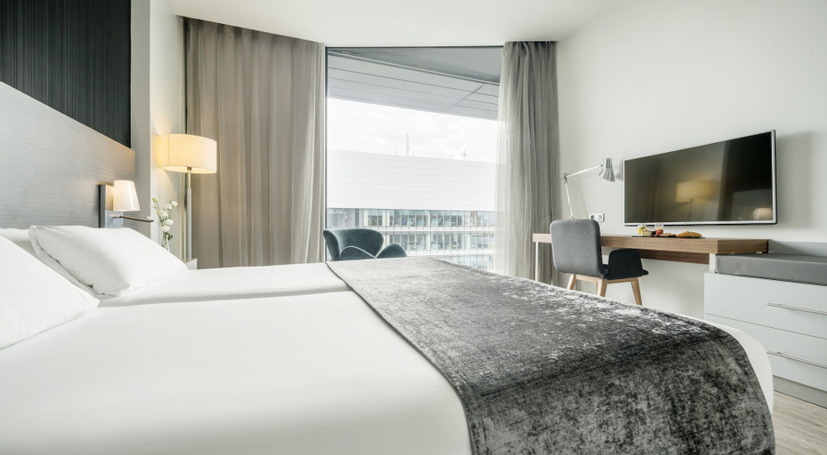 Hotel ILUNION Atrium, Madrid