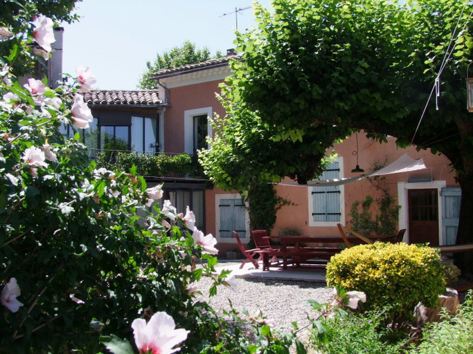 Exterior & Views, Le temps des pauses, Ardèche