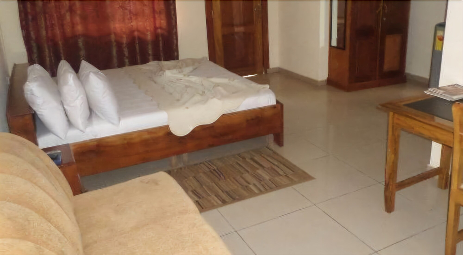Bedroom 3, Boy Boison Elite Hotel, Shama Ahanta East