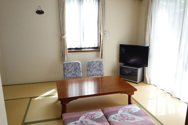 Bedroom 2, Toraya, Shimoda