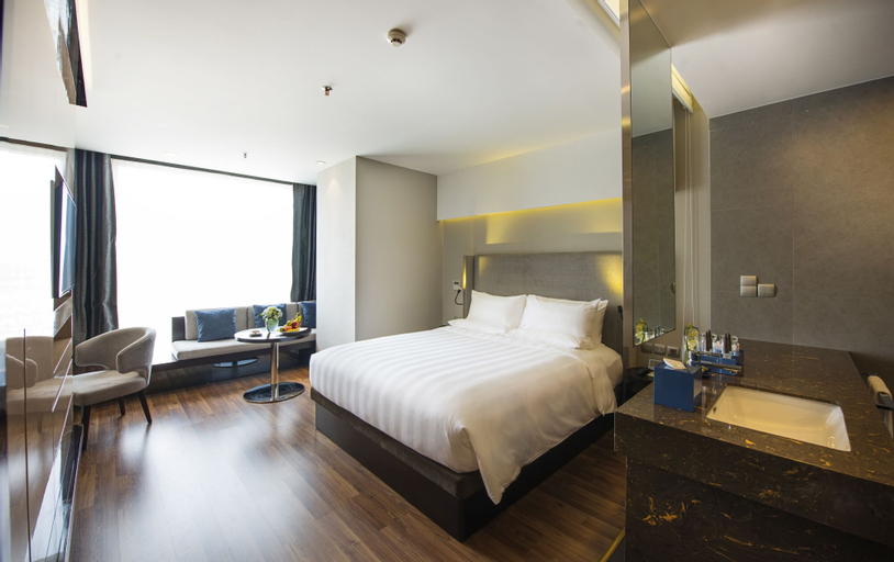 Novotel Suites Hanoi, Cầu Giấy