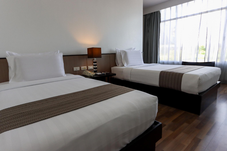Paseo Premiere Hotel, Santa Rosa City