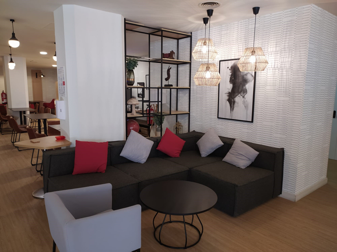 Public Area 3, Ramada by Wyndham Madrid Tres Cantos, Madrid
