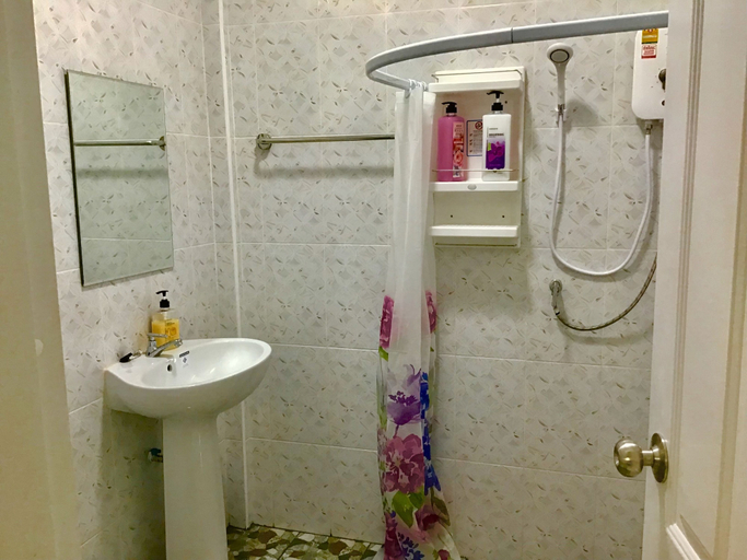 Bathroom 4, Daddy's homestay, Bang Pa-In