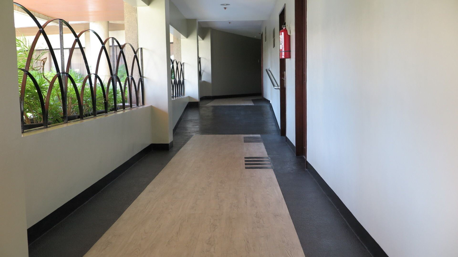 Public Area 2, Century Plaza Hotel, Cebu City
