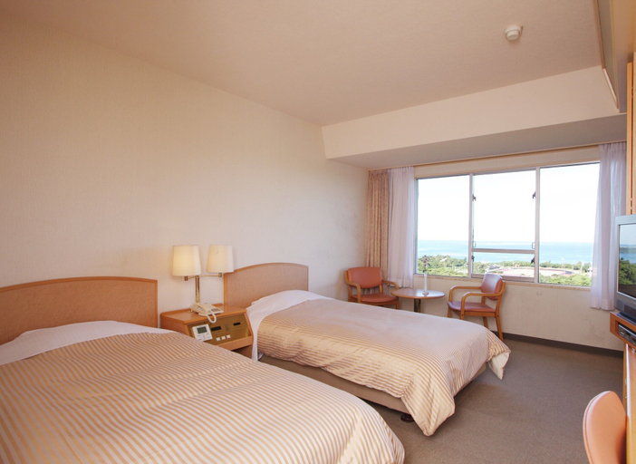 Bedroom 3, Motobu Green Park Hotel and Golf Course, Motobu