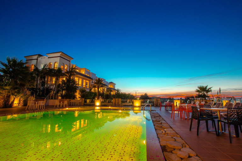 Mnar Castle Apartments, Fahs Anjra