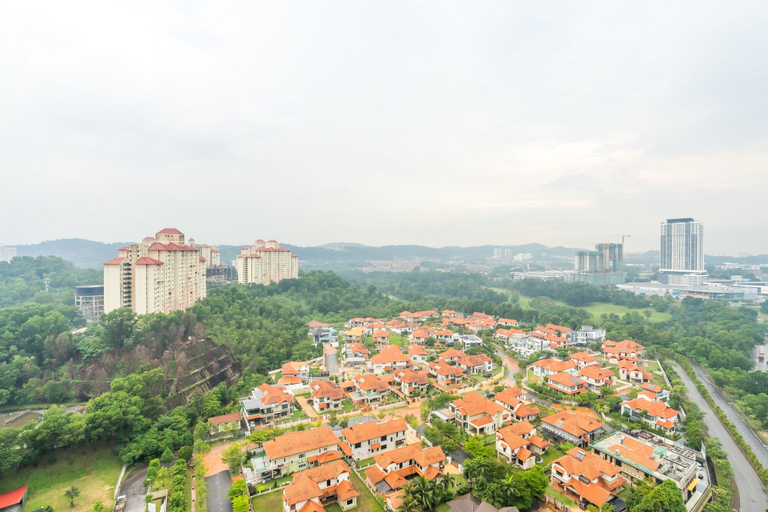 The Zest Kinrara by Plush, Kuala Lumpur