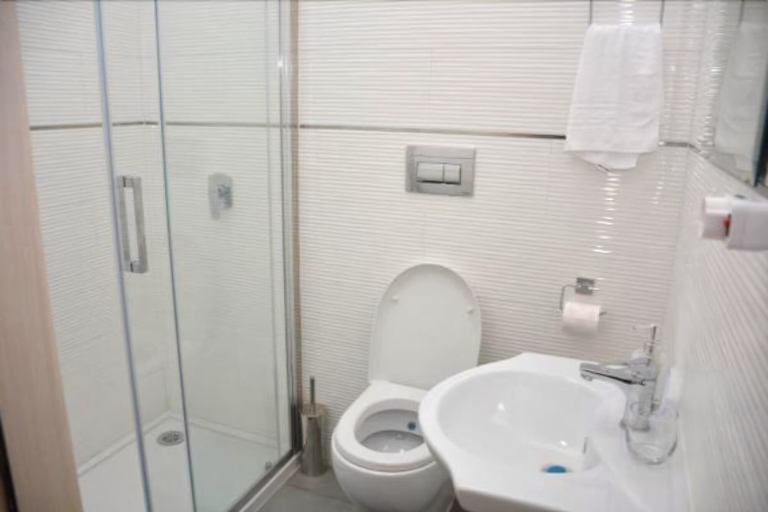 Bathroom 4, Rome Inn Italy B&B, Rome