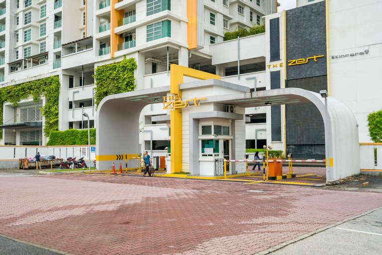 The Zest Kinrara by Plush, Kuala Lumpur