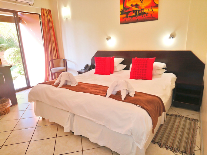 Bedroom 4, St Lucia Lodge, Umkhanyakude