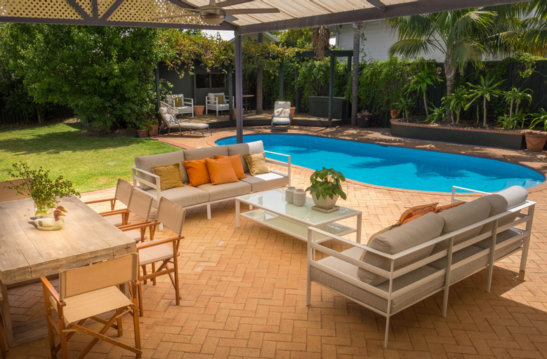 The Kinninmont House, Nedlands