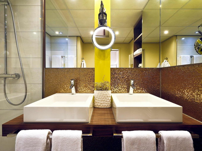 Mercure Hotel Groningen Martiniplaza, Groningen