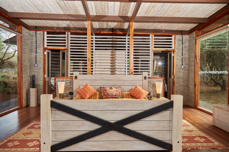 H12 Elephant Gorge Camp, Kajiado South