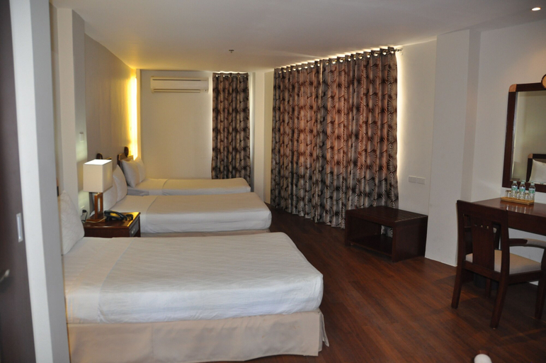 Bedroom 3, Century Plaza Hotel, Cebu City