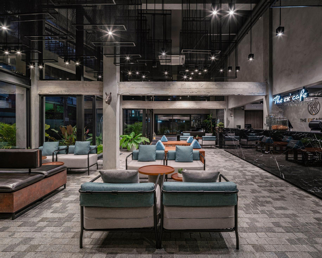 The Ex Capital Hotel, Khlong San
