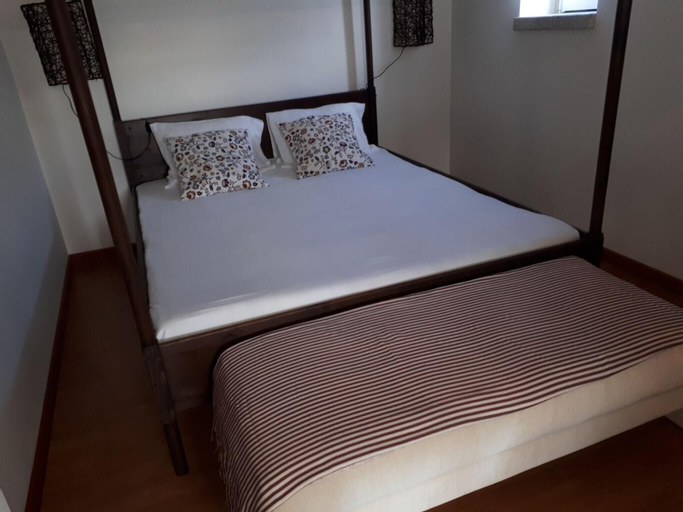 Villa With 4 Bedrooms in Abelheira, With Wonderful sea View, Enclosed, Lourinhã