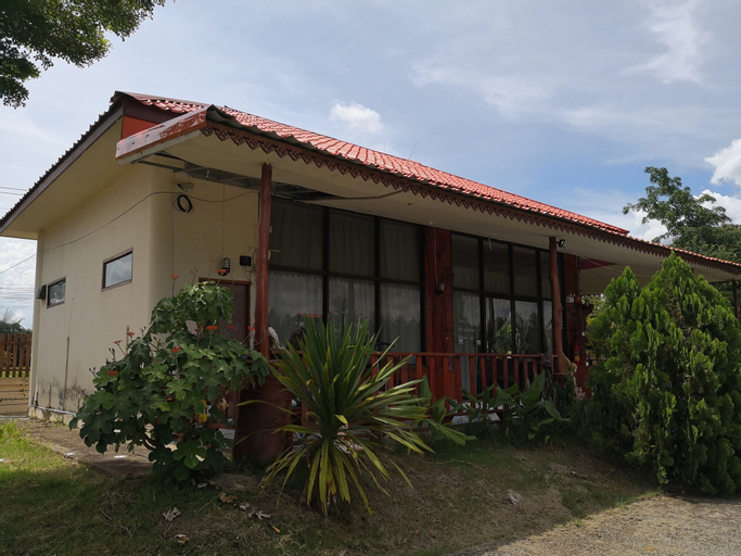 Honeymoon Resort, Na Klang