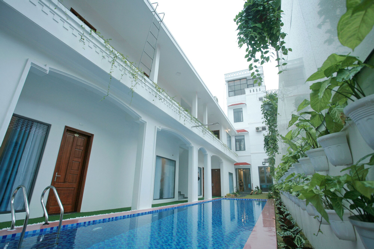Avon Hotel, Huế