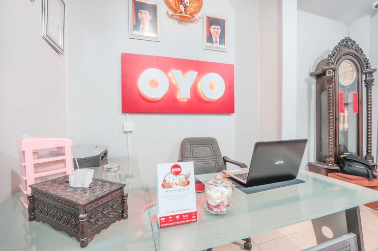 OYO 208 G House Near RS Siloam Pasar Baru, Central Jakarta