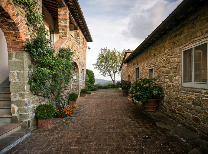 Exterior & Views 2, La Locanda Volpaia, Siena