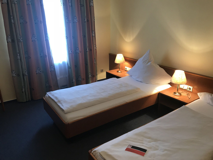 Bedroom 3, Landhaus Schaaf, Limburg-Weilburg