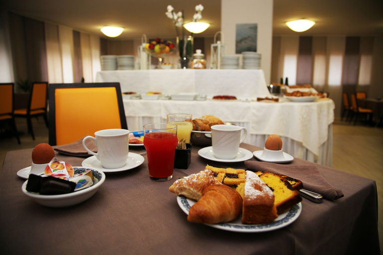 Food & Drinks 5, Hotel Villa Maria, Brescia