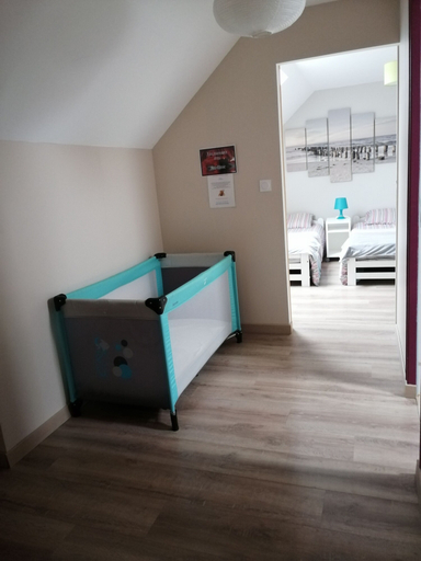 Bedroom 2, Chambre et Appartement Zen de Beauval, Loir-et-Cher