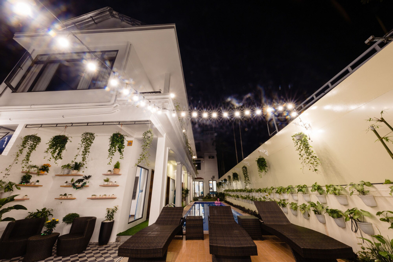 Avon Hotel, Huế