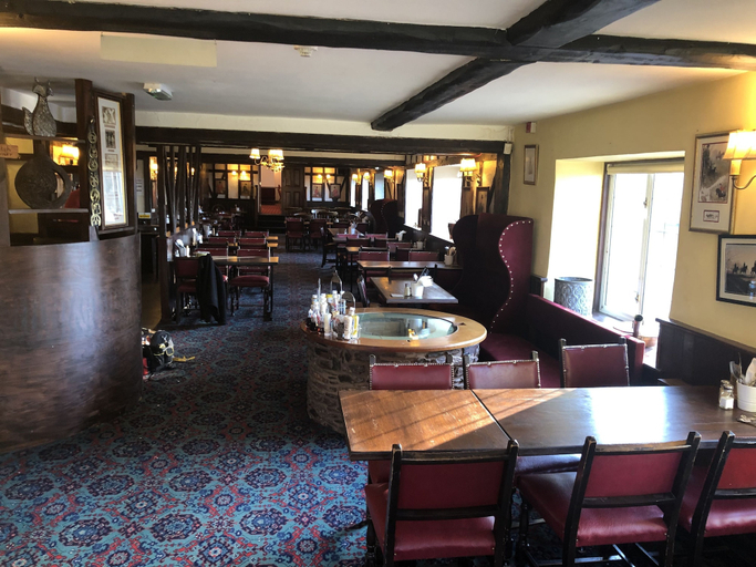 Public Area 3, Raleghs Cross Inn, Somerset