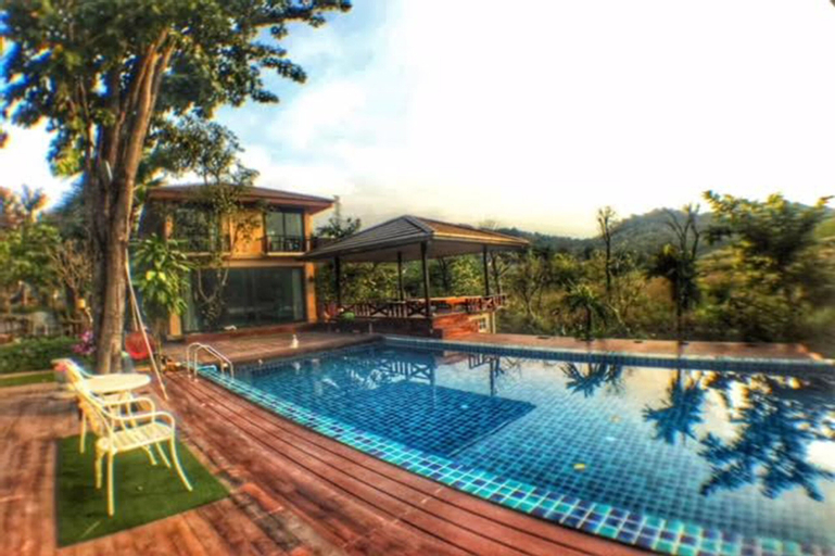 The Organery Retreat, Muak Lek
